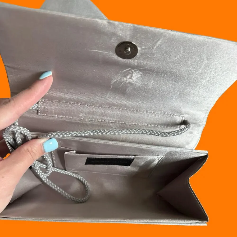 90's vintage silver satin prom bridal y2k clutch bag purse Jessica McClintock